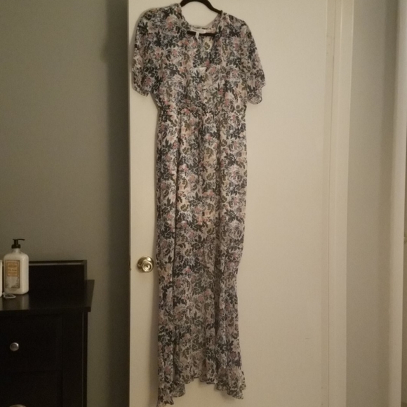 BCBG long dress - Picture 4 of 8